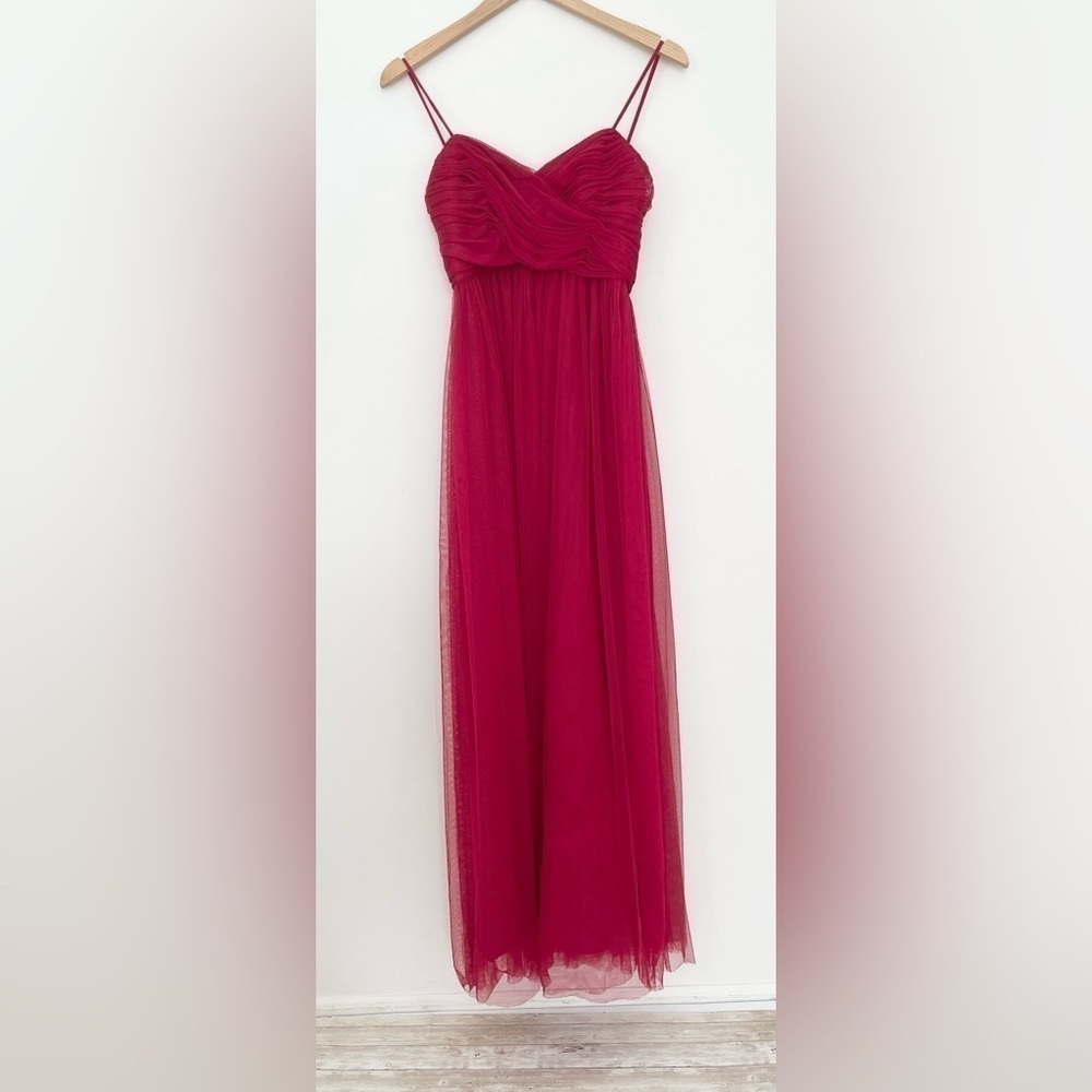 Wtoo by Watters and Watters Red Dress Size 8 Sleeveless Bridesmaid Prom Dress